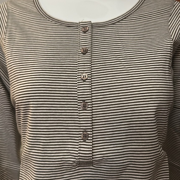 NWT northern reflections size small Striped Women's Top - Black and White - Picture 4 of 5